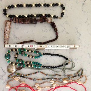 Assorted Jewelry - 8 Pieces